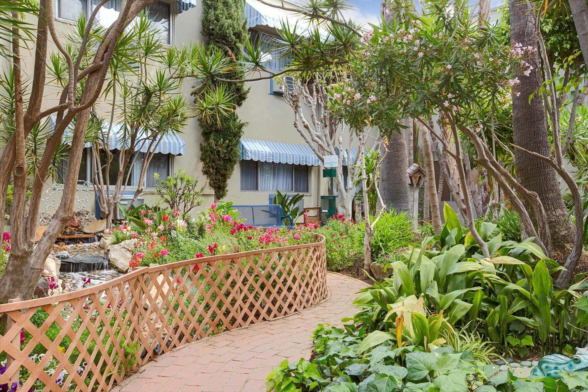 Travelodge Hotel At Lax لوس أنجلوس المظهر الخارجي الصورة