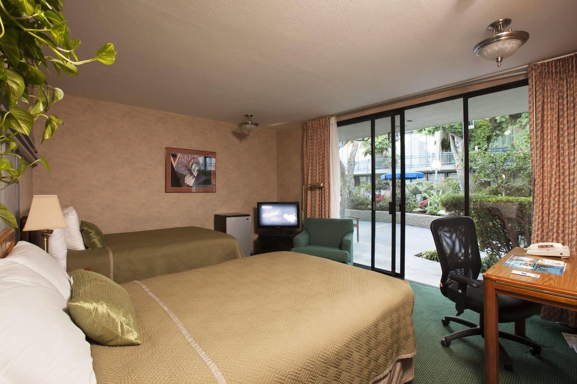 Travelodge Hotel At Lax لوس أنجلوس المظهر الخارجي الصورة